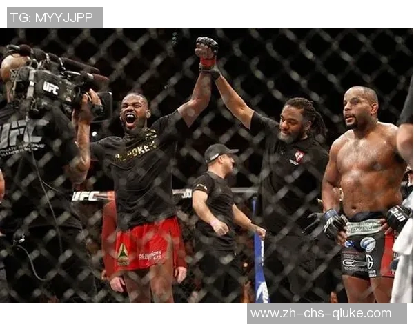 琼斯与科米尔的巅峰对决谁将成为拳坛新王者